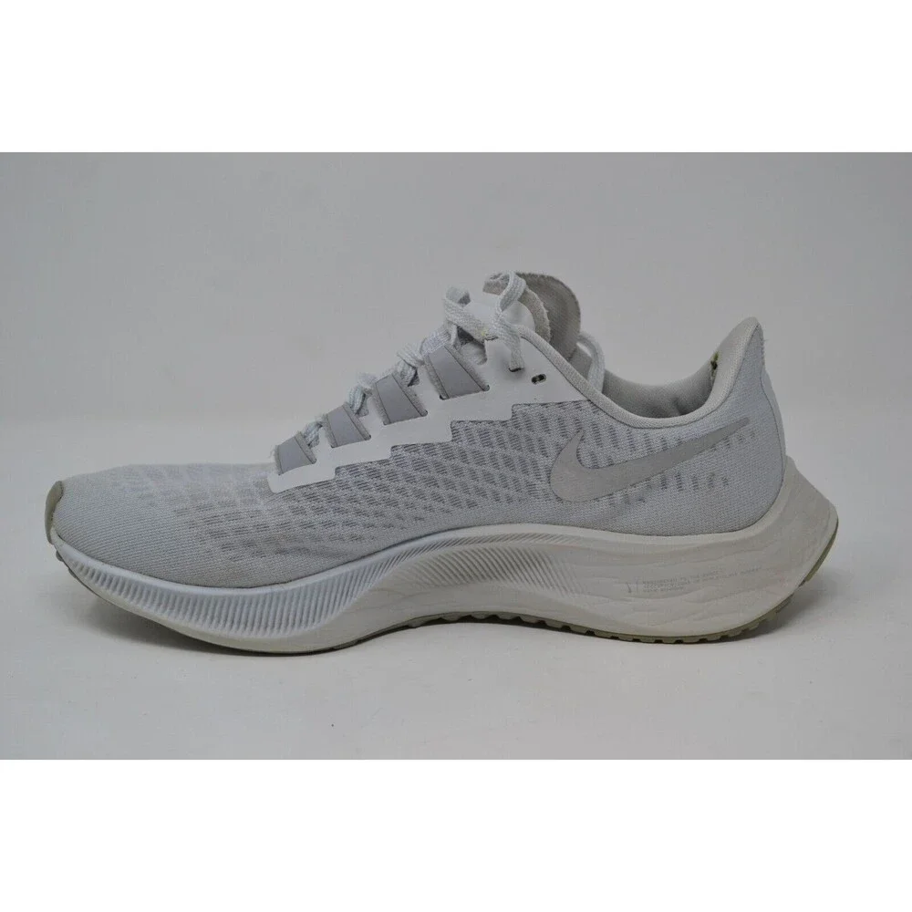 Nike‎ Air Zoom Pegasus 37 Womens Size 8.5 Gray Athletic Shoes Running BQ9647-009